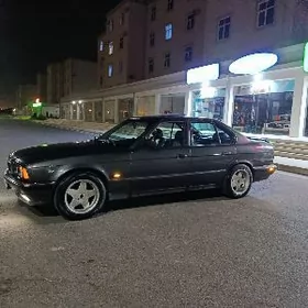 BMW 525 1993