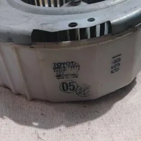 Toyota Corona, karina peç .