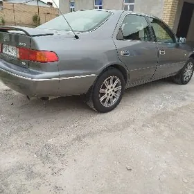 Toyota Camry 2000