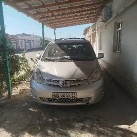 Toyota Sienna 2005