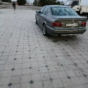 BMW 530 2002