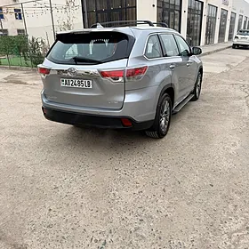 Toyota Highlander 2016