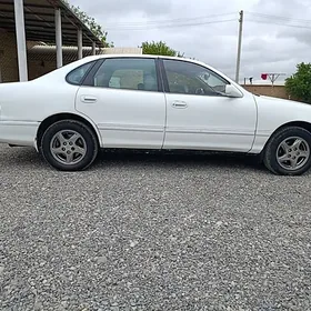 Toyota Avalon 1999