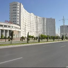 Ул.Подвойская 4 ком 5 эт 205м2