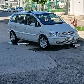 Opel Zafira 2002