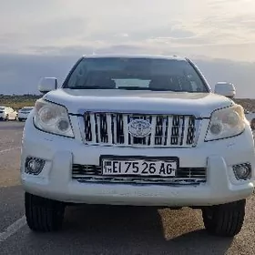 Toyota Land Cruiser Prado 2011