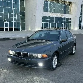 BMW E39 2003