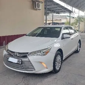 Toyota Camry 2017