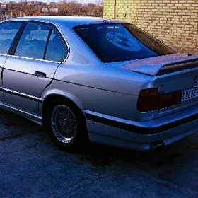 BMW 525 1993