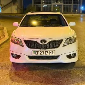 Toyota Camry 2011