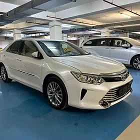 Toyota Camry 2018