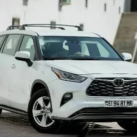 Toyota Highlander 2020