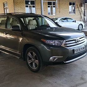Toyota Highlander 2012
