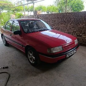 Opel Vectra 1989