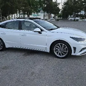 Hyundai Sonata 2021