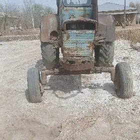 MTZ T-28 2003