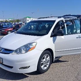 Toyota Sienna 2007