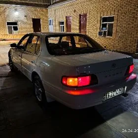 Toyota Camry 1995