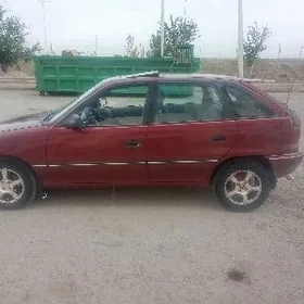 Opel Antara 1992