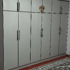 Mebel we haly alyaryn