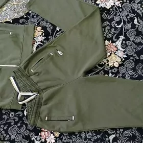 sportiwka Boss orginaly