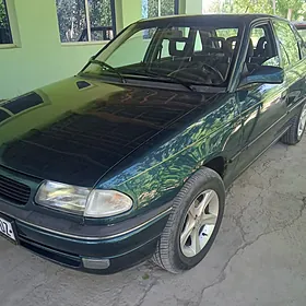 Opel Astra 1996
