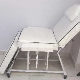 кушетка-педикюрное кресло