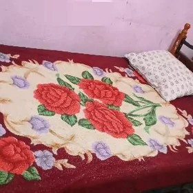 Продаю кровати