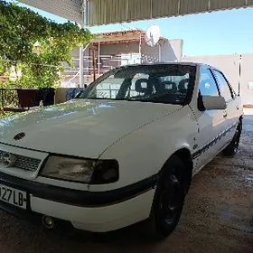 Opel Vectra 1990