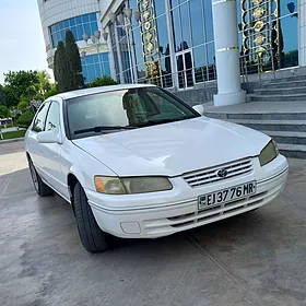 Toyota Camry 1998