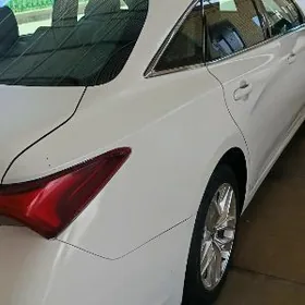Toyota Avalon 2022