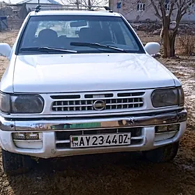 Nissan Pathfinder 1997