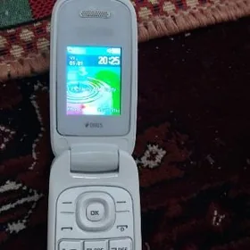 Telefon Samsung prostoý