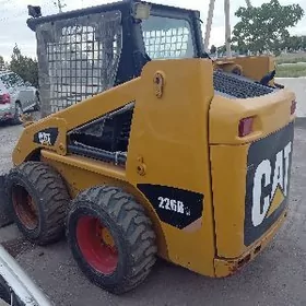 Caterpillar 120 Series 2010