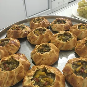 kömekçi gelin gerek