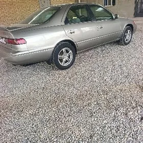 Toyota Camry 1997