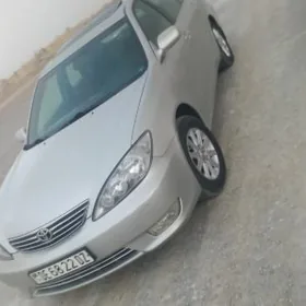 Toyota Camry 2004