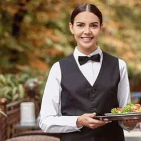 Ресторан. ofisant. kassir.