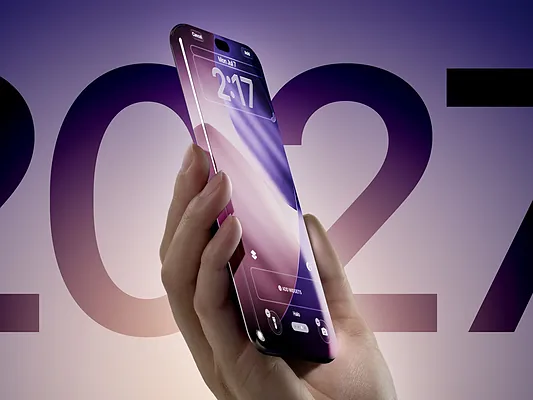 Apple gyralary egreldilen iPhone taýýarlaýar