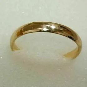 gyzyl aburçalka yuzik