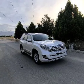 Toyota Land Cruiser Prado 2012