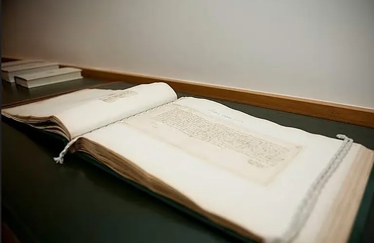 ИИ помог спустя 540 лет расшифровать любовное письмо - img 2