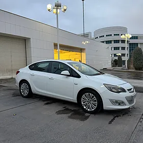Opel Astra 2014