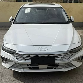 Hyundai Elantra 2025