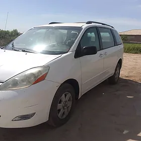 Toyota Sienna 2006