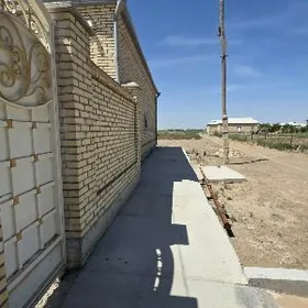 otaky iskra 12 sotok plan jay