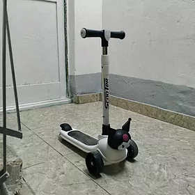 Samokat,krowat,kolyaska,stol