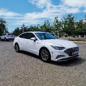 Hyundai Sonata 2021