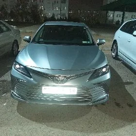 Toyota Camry 2020