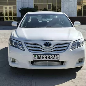 Toyota Camry 2010